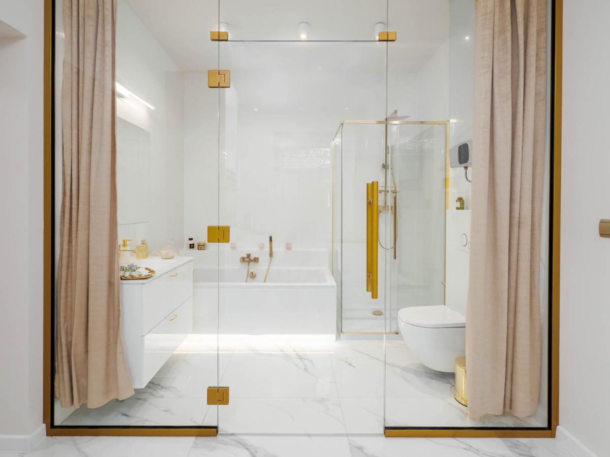 Apartament Gold Aleja Nmp 8 - Free Parking Ζεστοκόβα Εξωτερικό φωτογραφία