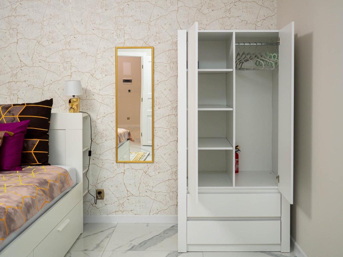 Apartament Gold Aleja Nmp 8 - Free Parking Ζεστοκόβα Εξωτερικό φωτογραφία